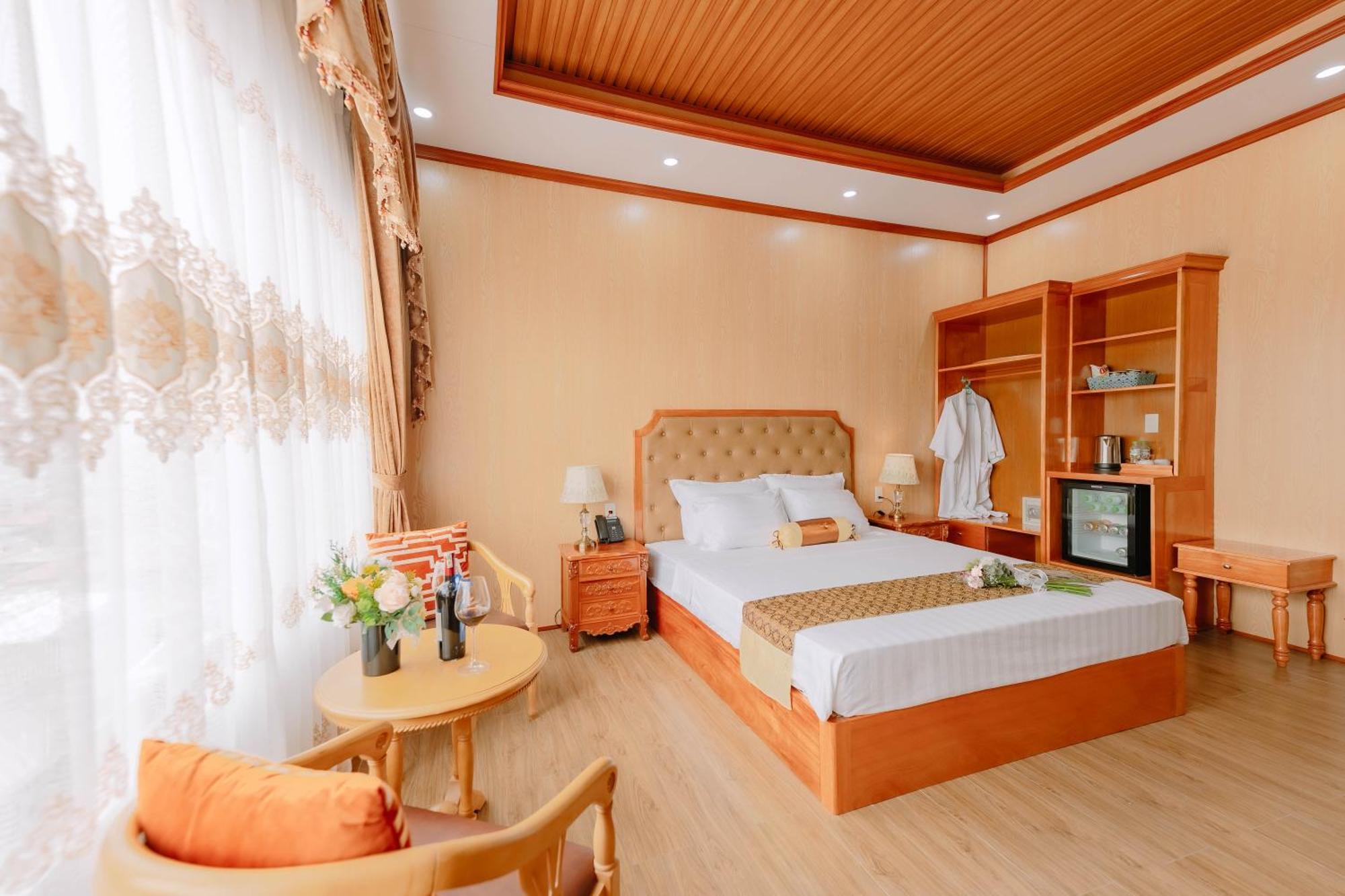 Tuan Nam Hotel Haiphong Exterior foto